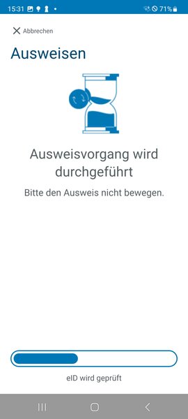 Screenshot zeigt Hinweis zum laufenden Ausweisvorgang in der AusweisApp2